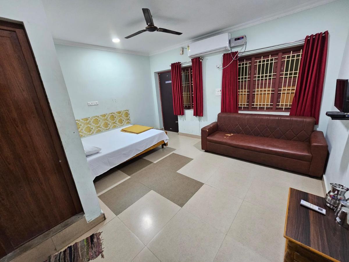 Arunachala Guest House Vriddhachalam Екстер'єр фото