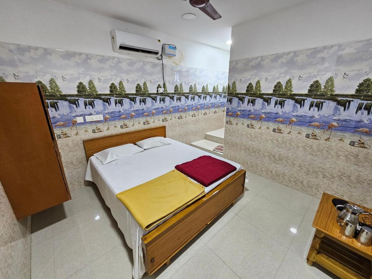Arunachala Guest House Vriddhachalam Екстер'єр фото